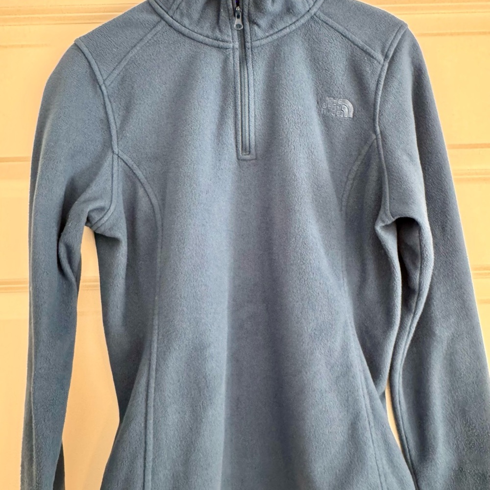 The North Face Women's Blue/Gray Fleece 1/4 Zip S
